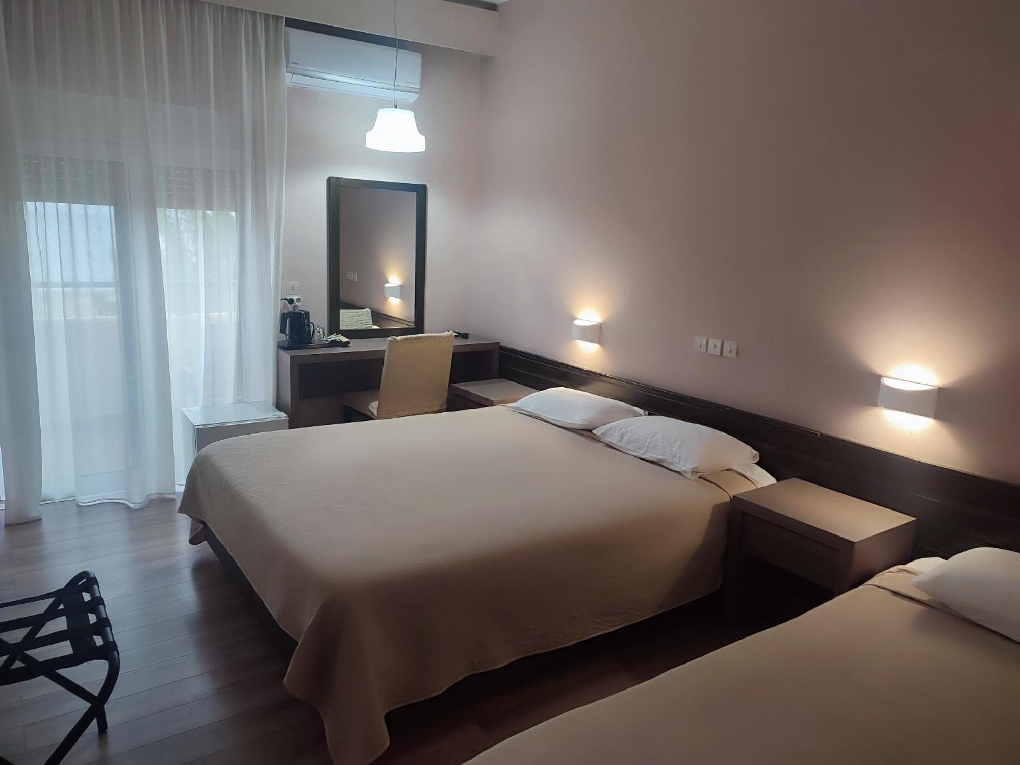 Plaza Hotel Alexandroupoli Exterior foto