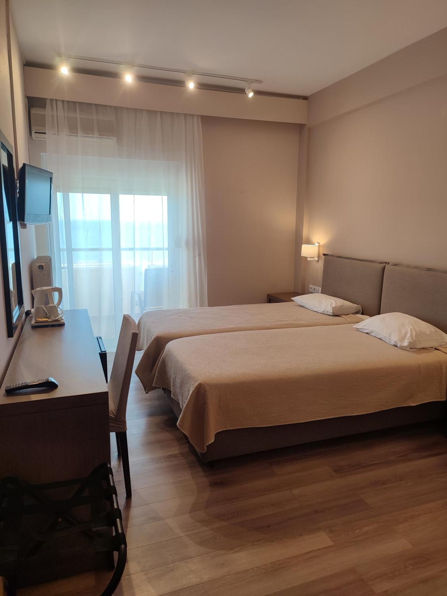 Plaza Hotel Alexandroupoli Exterior foto